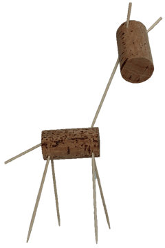 Eine aus Korken und Zahnstochern zusammengesetzte Giraffe