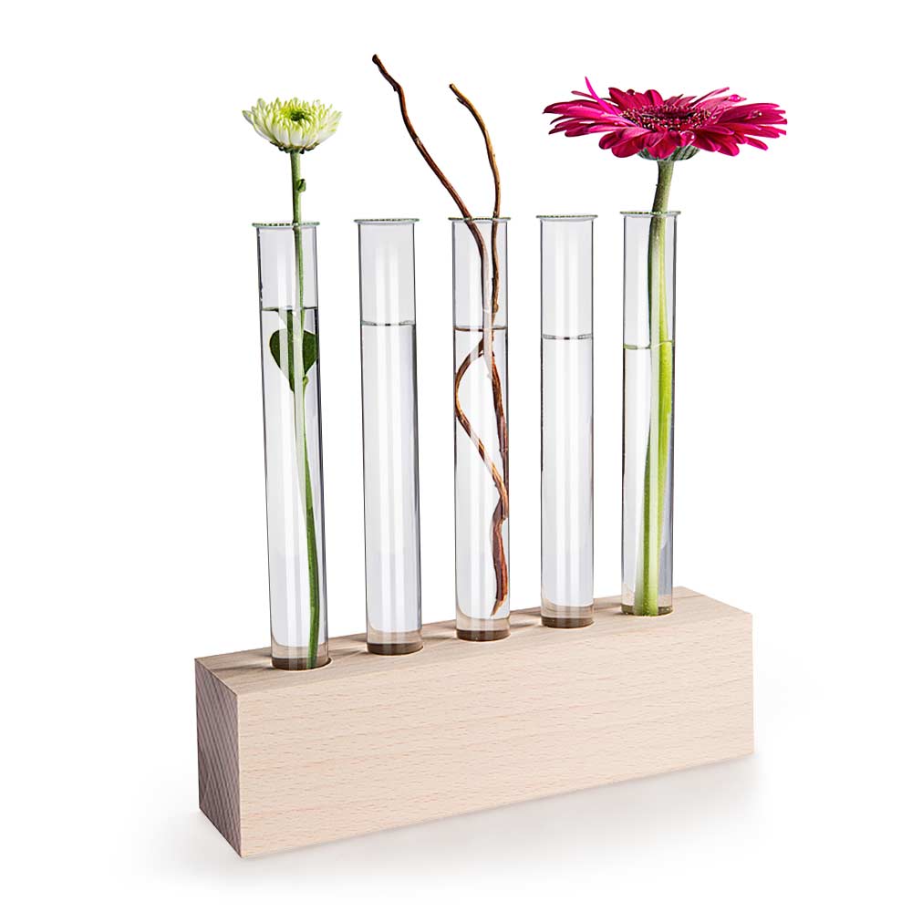 Dekoidee: Reagenzglas Vase mit Blumen